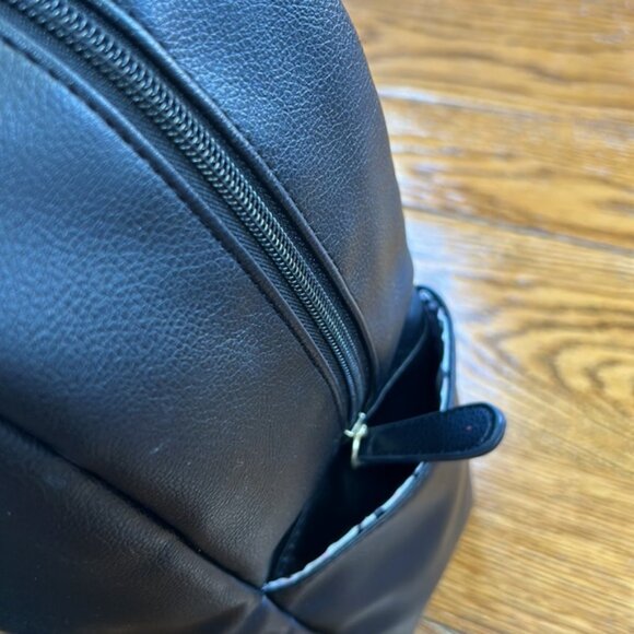 Betsey Johnson sunglasses face backpack black white pink LBREGAN style - Picture 4 of 12